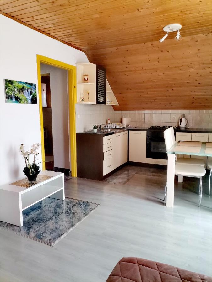 Apartment Dolores Смолянаць Екстер'єр фото